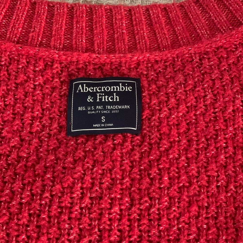 Abercrombie & Fitch V neck sweater